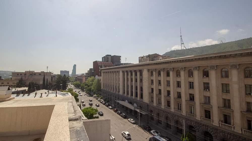 Hotel Type Rooms On Avenue Melikishvili, City Center Тбілісі Екстер'єр фото